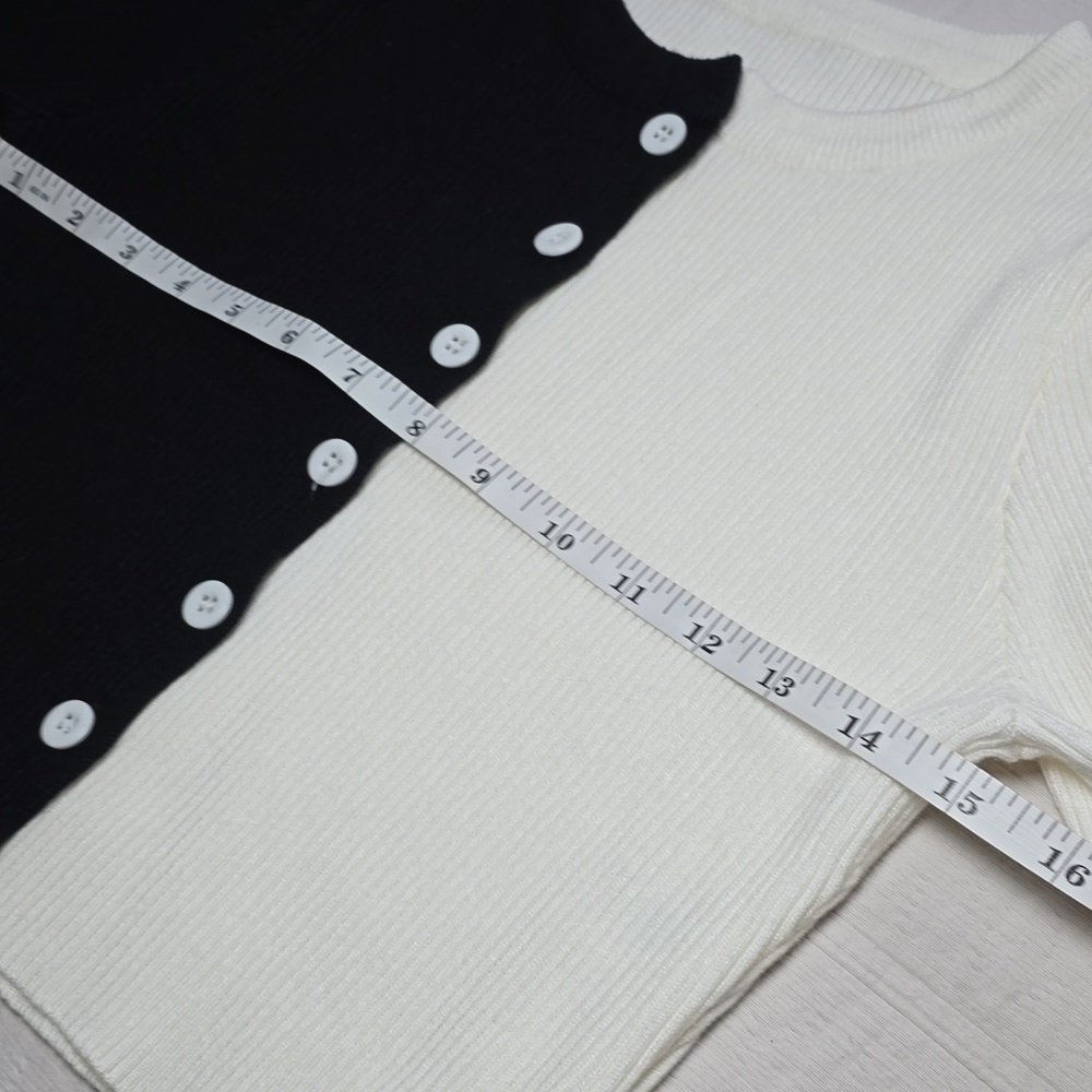 J. ING Black & White Cropped Ribbed Cardigan Women's Size Medium / Large - Picture 2 of 8